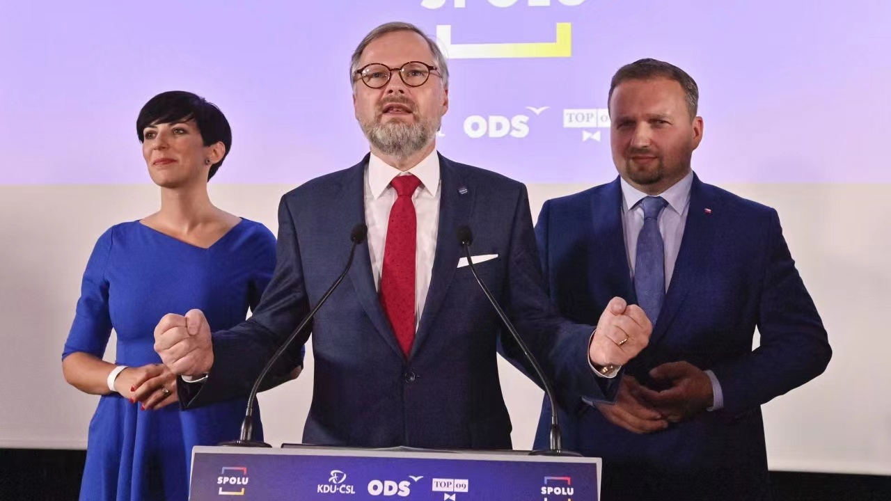 反对党联盟领导人菲亚拉或将成为捷克新总理