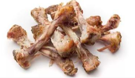 误吞5厘米长鸡骨头 刺穿胃刺入肝脏！