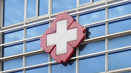 日增新冠病例今冬恐达10万例！英政府拒加强防疫遭批