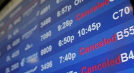 拜登签署美国入境新规 取消对中国和欧洲等旅行限制