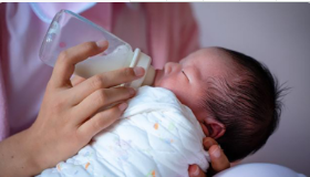 家长用蔬菜水冲奶粉致宝宝中毒