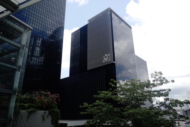 香港特区立法会内委会主席李慧琼：本年度会期交出了一份亮丽的成绩表