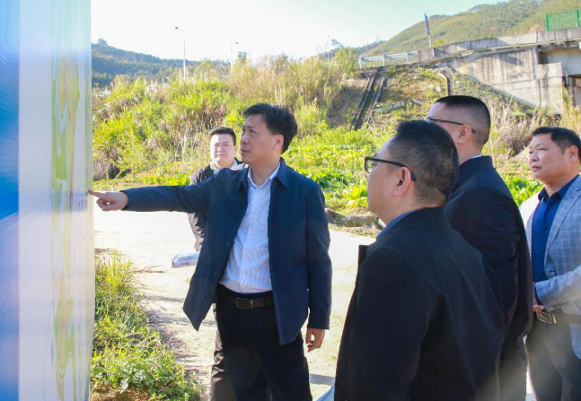 福建华安县领导带队调研乡村振兴华丰产业园