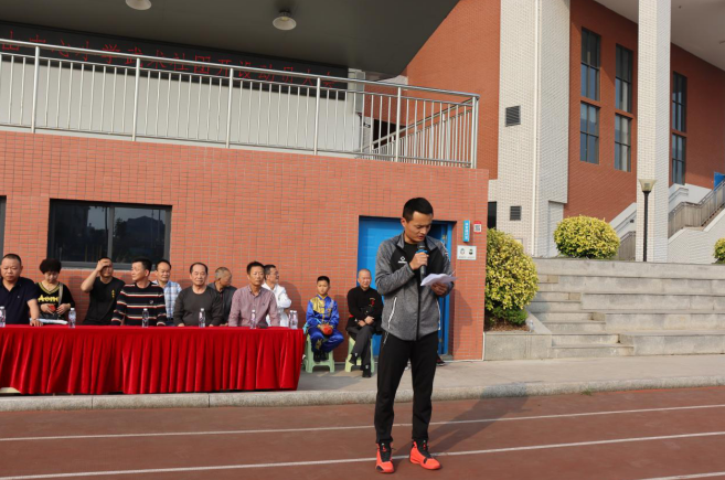 福建漳州台商投资区金山中心小学武术社团开设动员大会