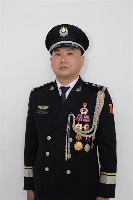 河南：韩作君瞄准痕迹密码，甘之如饴的探寻