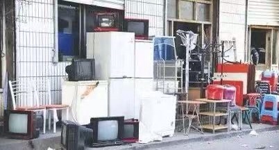一个旧电饭锅引发的血案，有人亡命12年被起诉…...