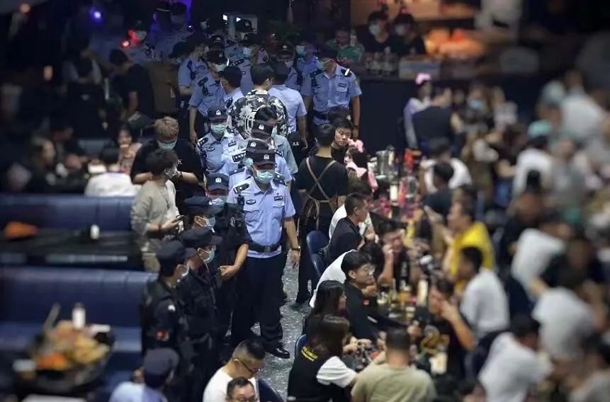 广东惠州大亚湾公安筑起 城市文明风“警”线