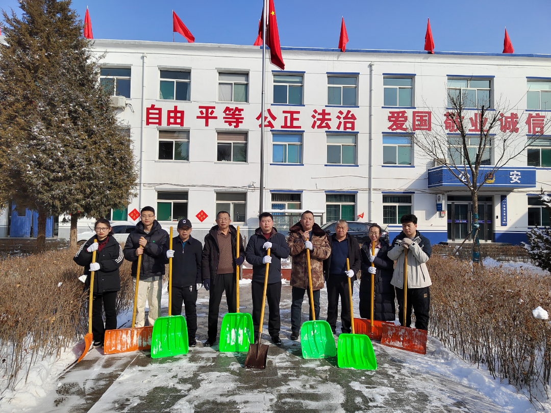 以雪为令 “青”力而为｜太原阳曲青年除雪破冰进行时！