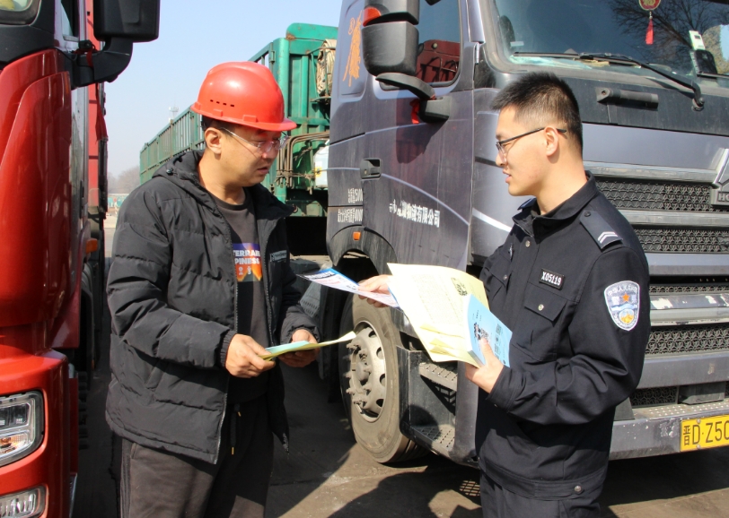 长治潞东公安：护航企业营商  传递公安温度