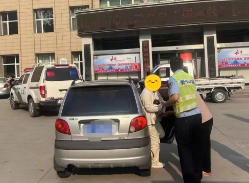 交警这波操作，给力又暖心！