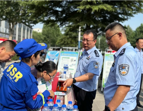长治潞城区：禁毒宣传  防范青少年药物滥用