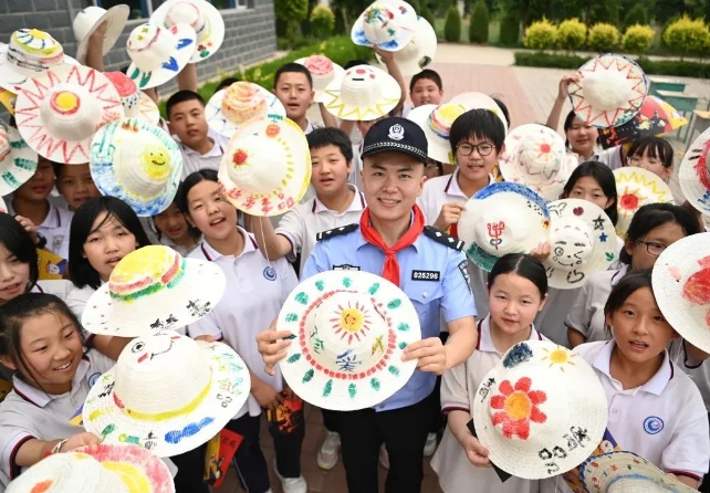 大同广灵：玩趣味游戏  学禁毒知识