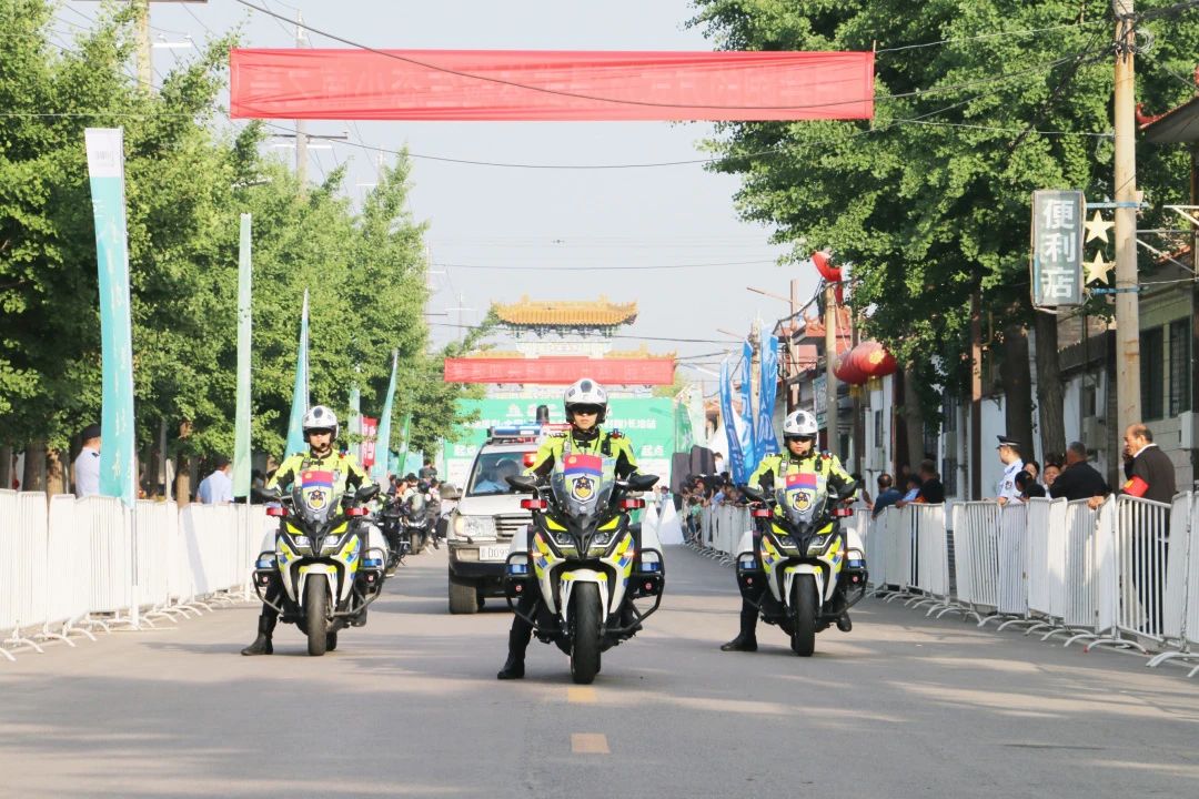 长治屯留公安圆满完成2024大地流彩 · 全国“和美乡村健康跑”（村跑）屯留赛段