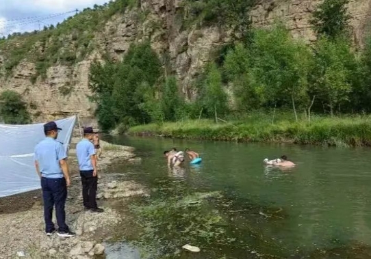 太原娄烦县杜交曲派出所深入开展防溺水安全宣传  全力筑牢夏季水域安全防线