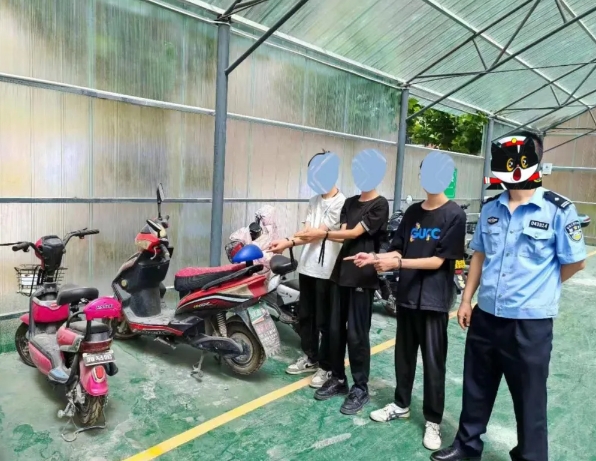 毛贼，哪里逃！