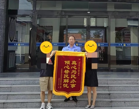 长治襄垣：民警解政审难题  助学子圆梦军营