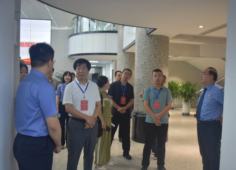 吕梁汾阳市人大常委会专题调研汾阳市检察院队伍建设情况