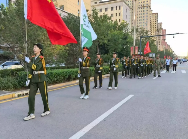 吕梁交城公安：学子远足励志“藏蓝”保驾护航