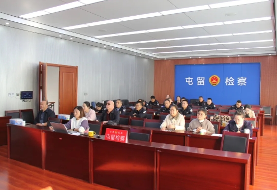 长治市屯留区检察院组织全区法治副校长参加履职培训和座谈