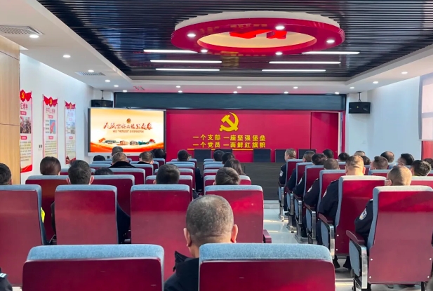 临汾洪洞县公安局组织观看《人民公安从这里走来——全国“公安楷模”发布厅特别节目》