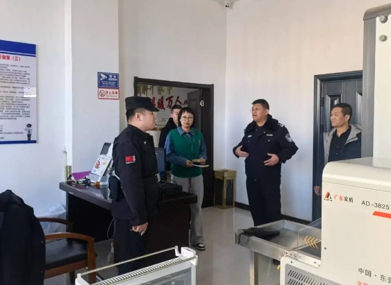 忻州神池法院：岁末年关迎督查  警务安全再夯实
