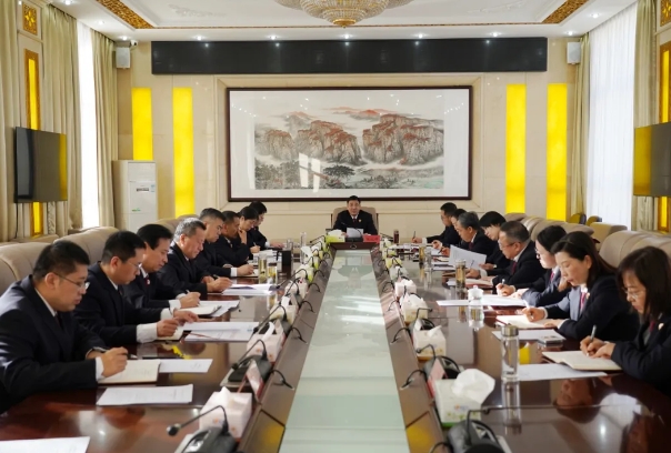 长治市潞州区人民检察院召开党组（扩大）会和理论中心组学习会