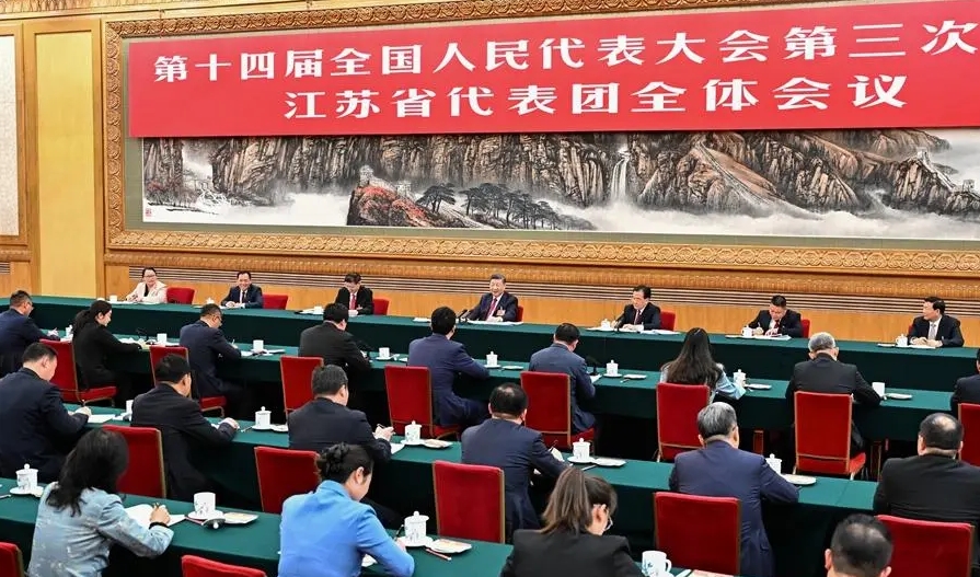 习近平在参加江苏代表团审议时强调 经济大省要挑大梁为全国发展大局作贡献