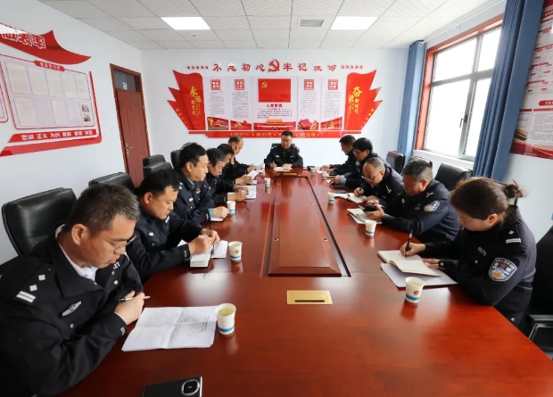 运城河津市公安局召开派出所第一季度工作例会