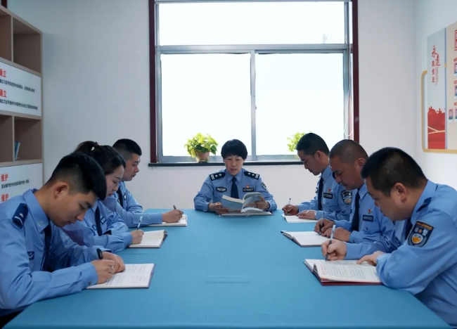 书香润警营  悦读砺警心——忻州市公安局忻府分局组织开展读书分享活动