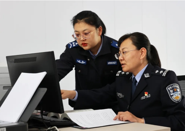 祝贺！朔州市公安机关高玲、杨晓峰荣获全国表彰