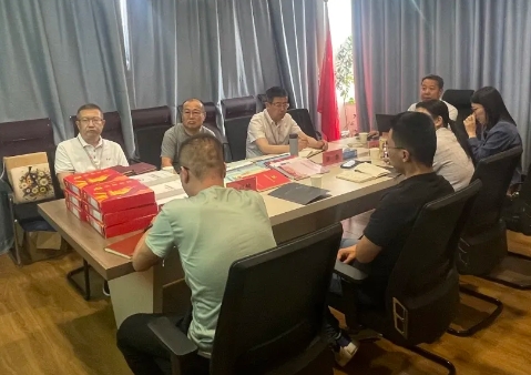 吕梁市司法局局长惠慧莅临晋凯律师事务所调研指导工作