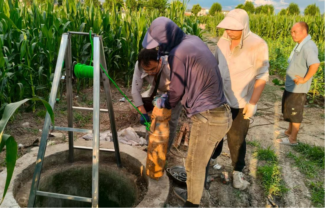 河南周口项城市付集镇：高温下的“井”急行动  精准守护秋粮灌溉