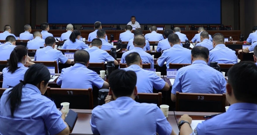 朔州市朔城公安分局邀请退休民警于启文讲授专题党课