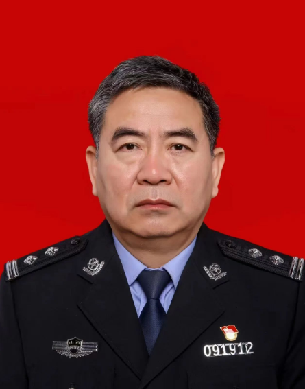 【榜样的力量】张朝安：警徽闪耀处  初心映征程