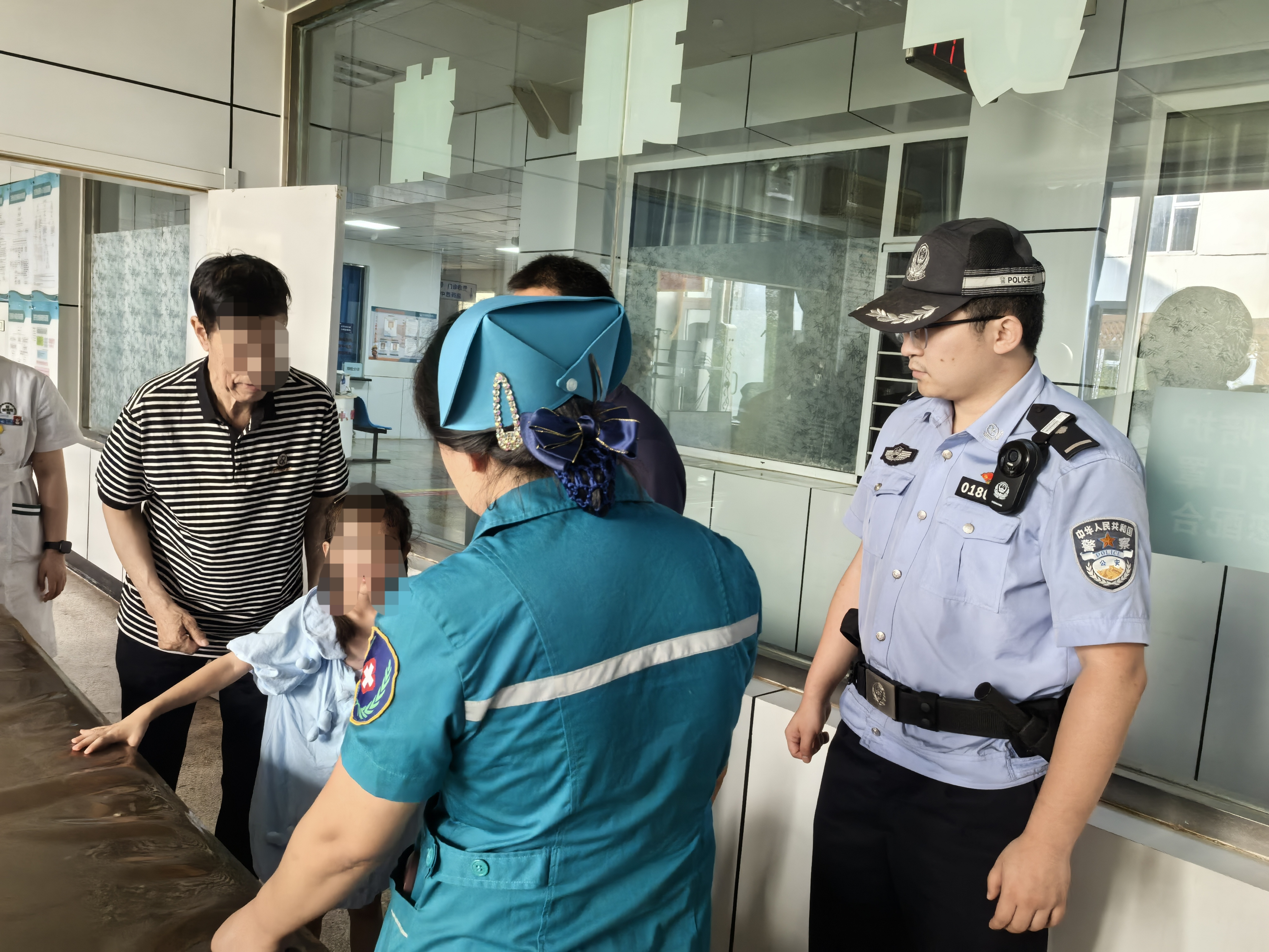 “警”急救援！太原古交民警“加速度”为窒息儿童开辟出生命通道