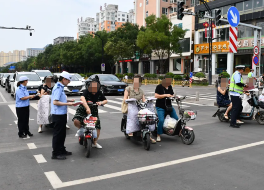 警力下沉  精准治理——吕梁汾阳公安交警雷霆出击筑牢非机动车安全防线！