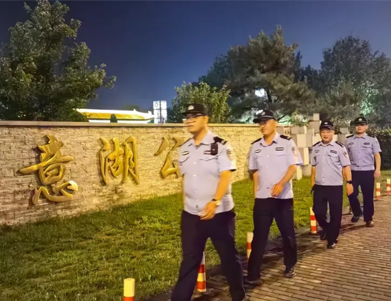 吕梁离石区西属巴派出所：“精耕”社区警务  答好“主防”答卷
