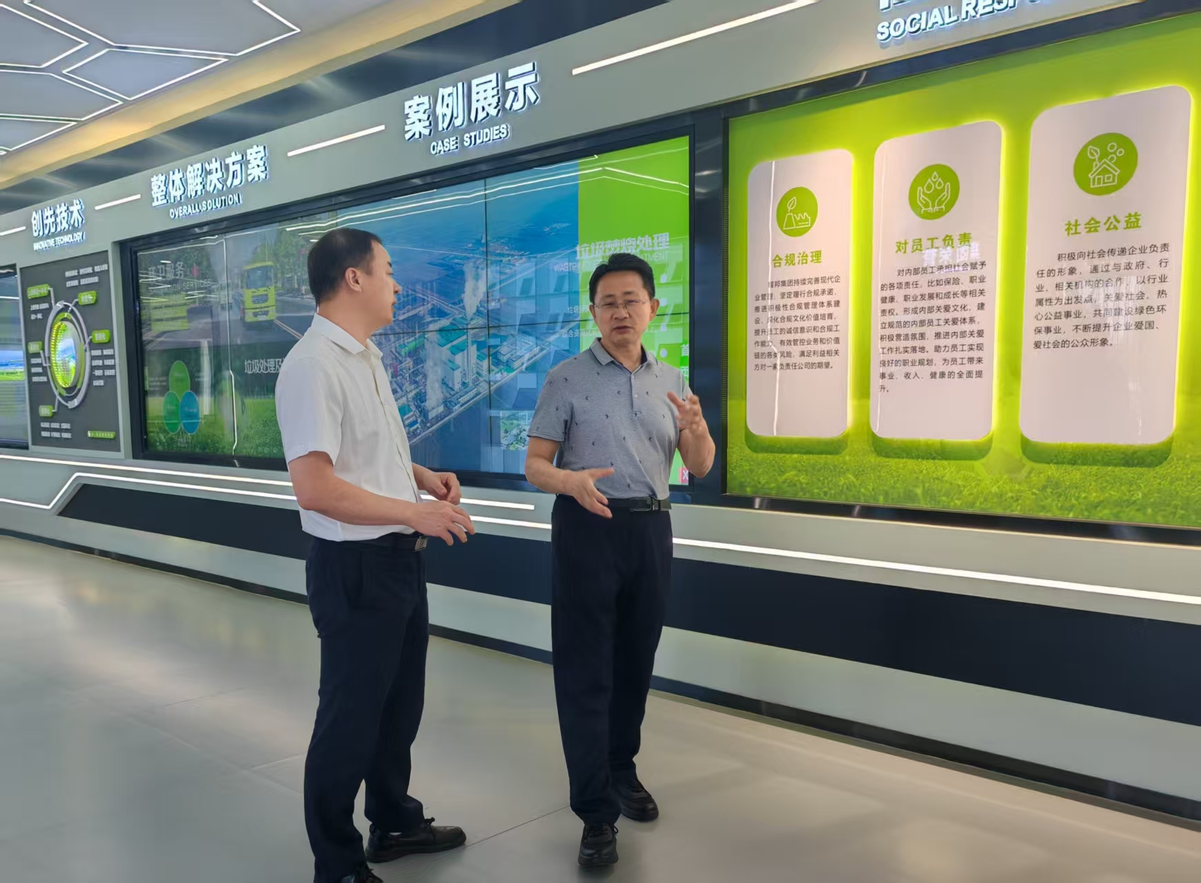 大同左云县人民法院党组书记、院长刘川文走访人大代表