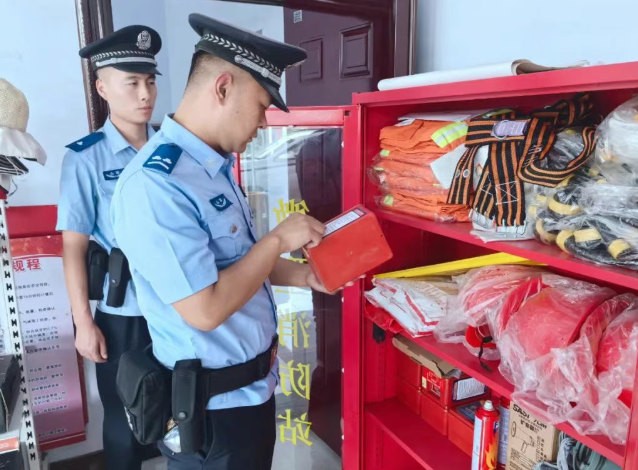 李晓静：9年扎根基层，他成了街坊邻居的“老熟人”