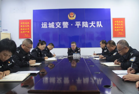 运城平陆县公安局扎实推进道路交通安全“大排查、大整治、大宣传”百日行动