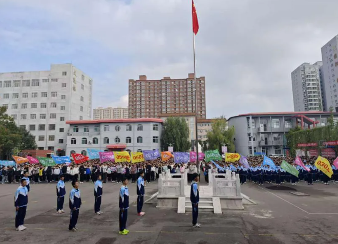 吕梁文水：交通安全进校园  共筑上学平安路