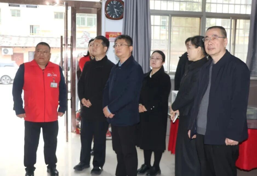 调研指导送关怀  工会驿站暖人心——山西省总工会赴盐湖区志愿者协会考察调研