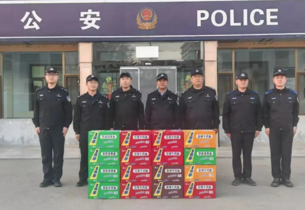 关爱润心田  激励促前行——大同阳高县公安局政委赵继宝同志慰问派出所、检查站一线