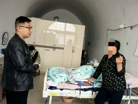 吕梁石楼县人民检察院：主动走访察民情，上门救助暖人心