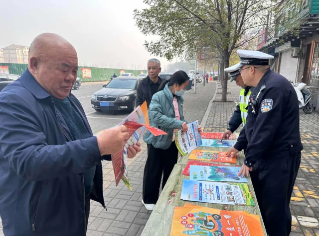 吕梁孝义：一盔一带护平安  文明出行入人心