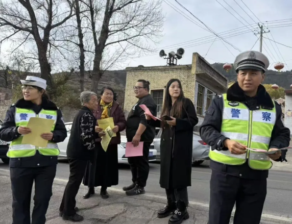 吕梁交城公安：打卡“网红地”，守好“安全线”