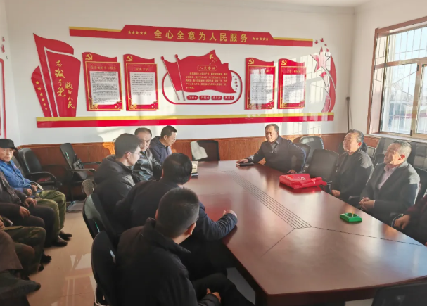 朔州市委政法委深入朔城区神头镇神西村调研