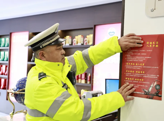 ScreenShot_2025-12-24_132120_739.png ScreenShot_2025-12-24_132120_739.png