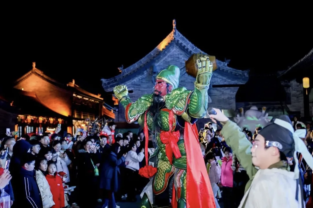 太原古县城成春节“顶流”目的地